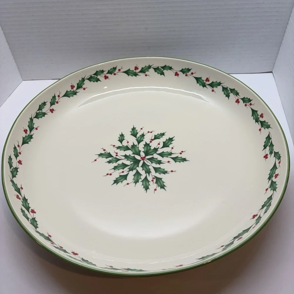 Lenox Holiday Holly and Berries Large Serving‎ Dish - 2